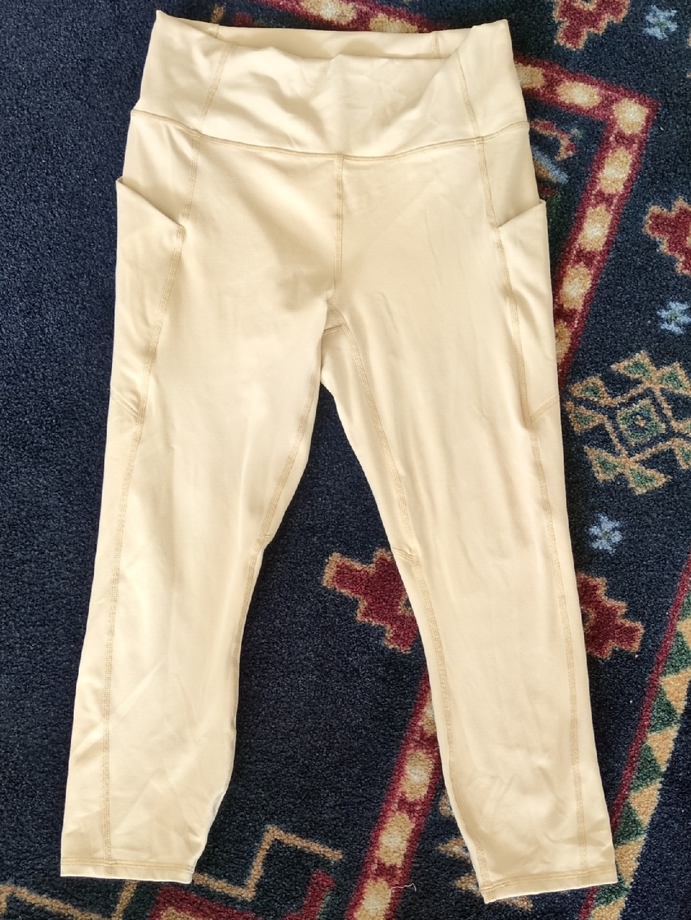 Fabletics Cream High-Waist Leggings with Side Pockets